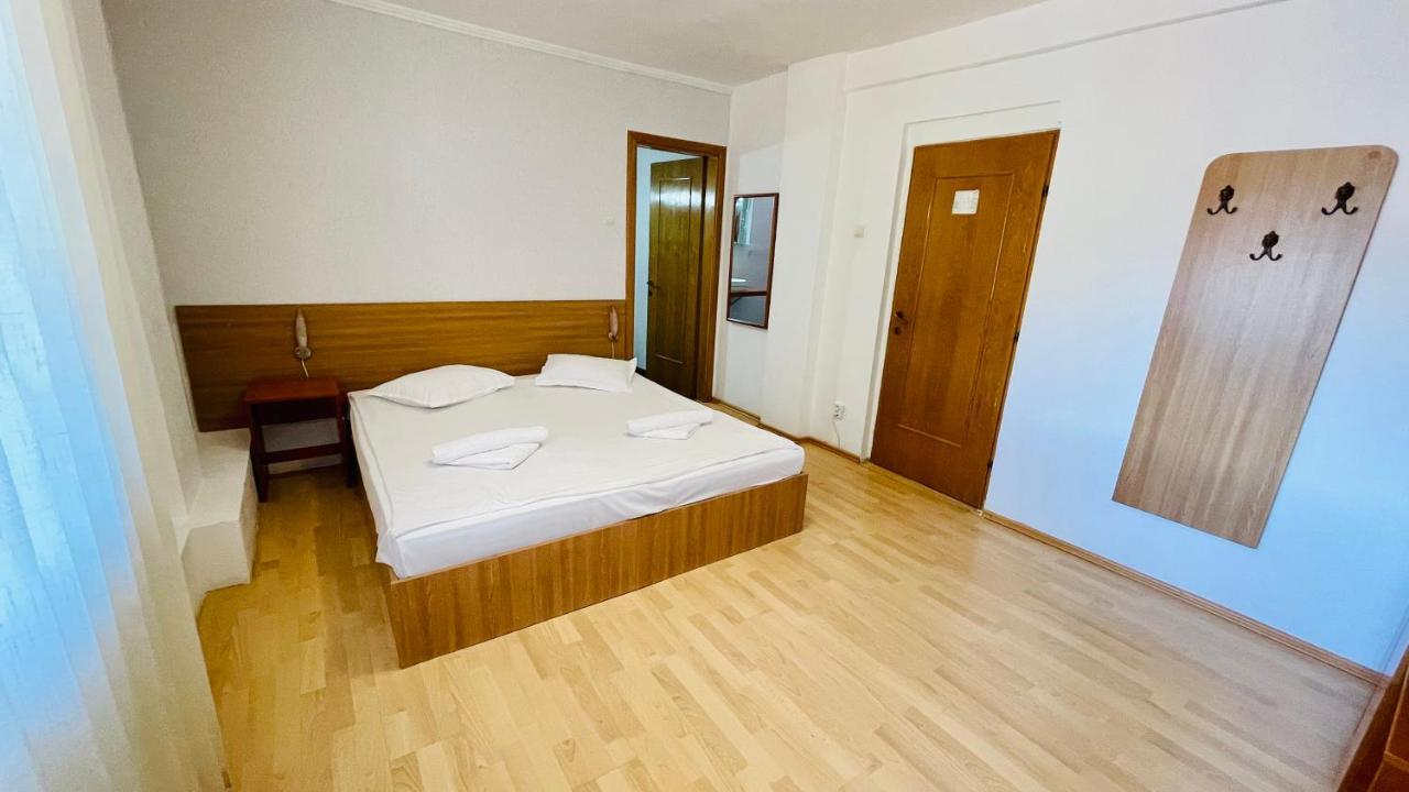 Pensiunea Luminita Buşteni Exterior foto